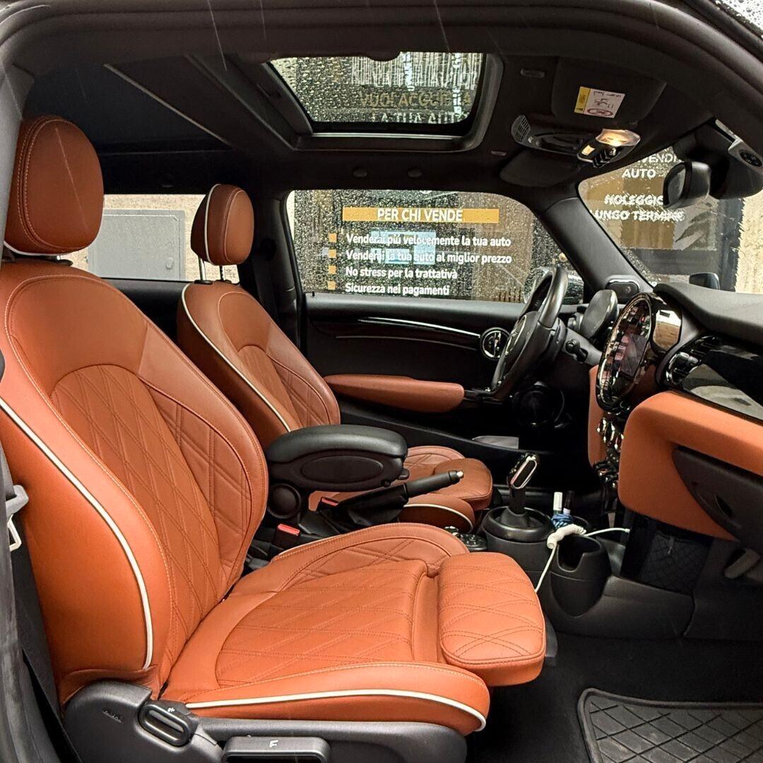 Mini Cooper S allestimento JCW