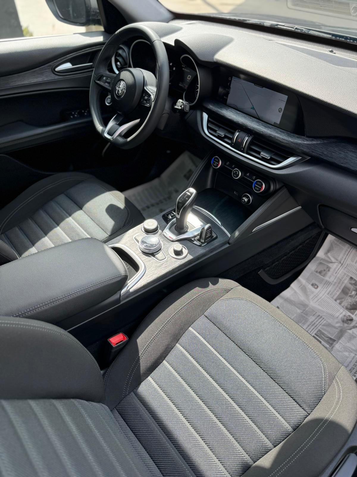 Alfa Romeo Stelvio 2.2 Turbodiesel 190 CV AT8 Q4 Business, IVA ESPOSTA