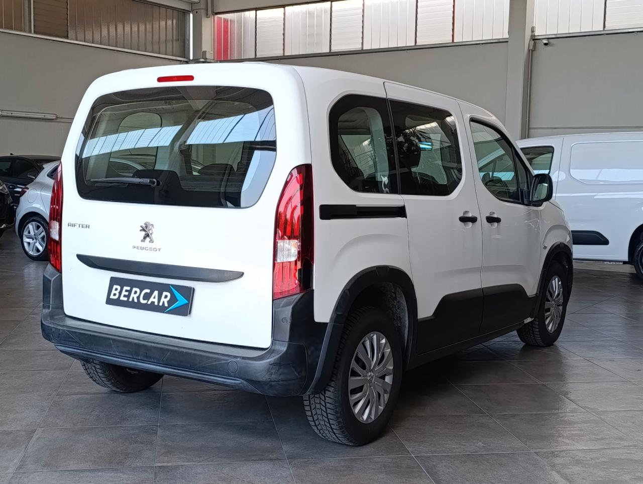 Peugeot Rifter Standard Rifter 1.5 bluehdi Active s&s 100cv