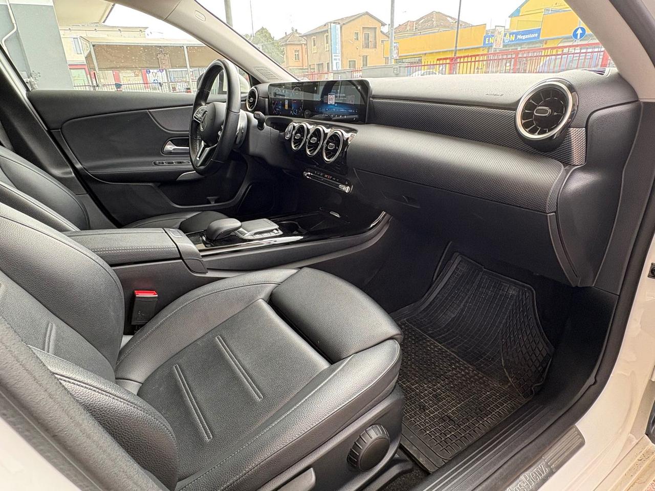 Mercedes-Benz A 180 Business Plus A 180 D #9757