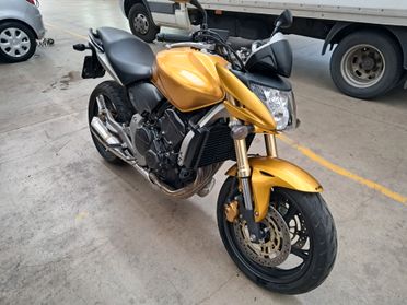 Honda Hornet 600 km 7900