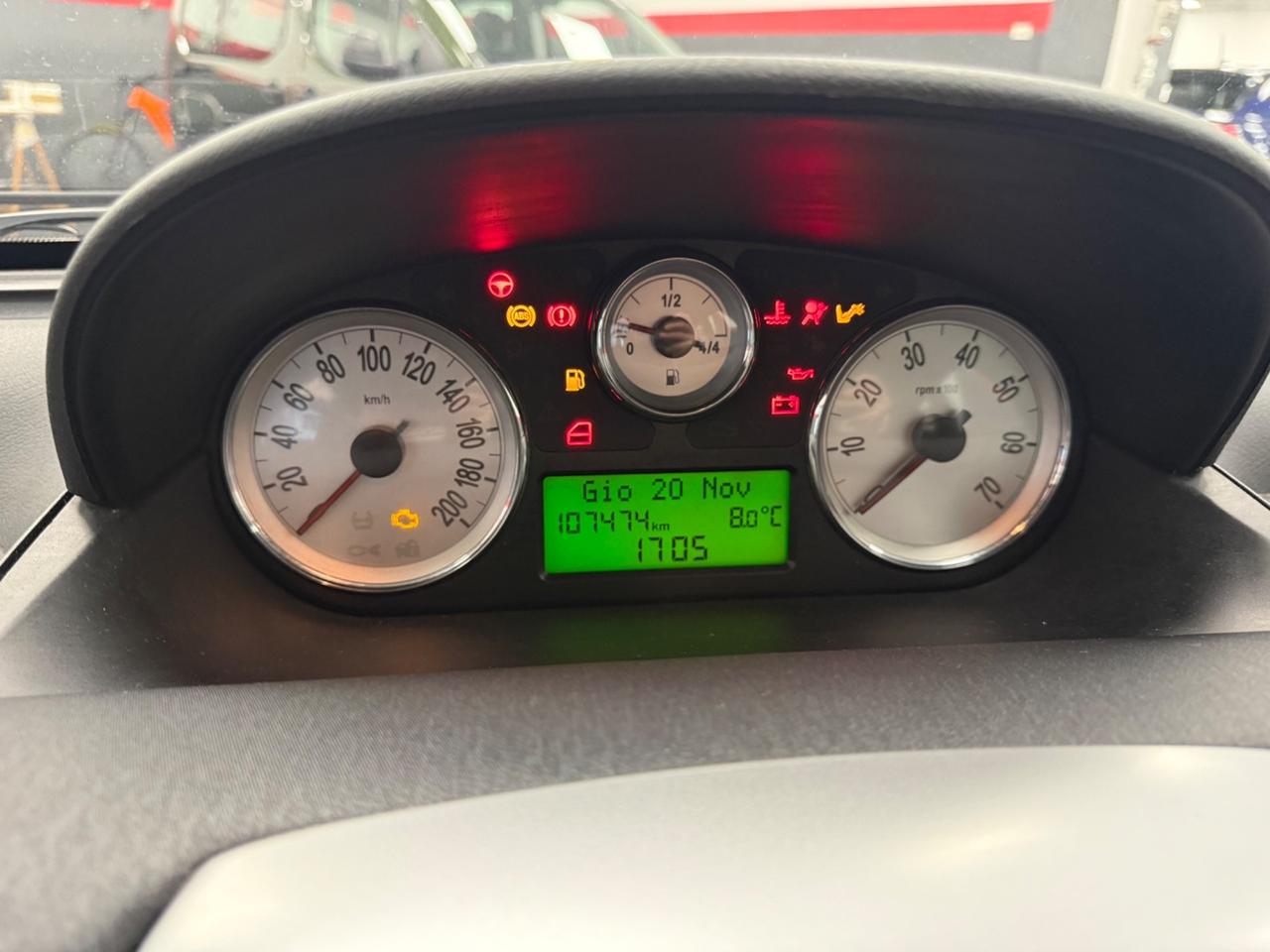 Lancia Ypsilon 1.4 Oro Ecochic GPL