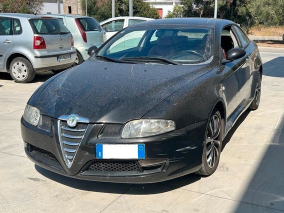 ALFA ROMEO GT - 2005