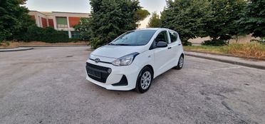 Hyundai i10 1.0 MPI Style P-E-R-F-E-T-T-A!! Adatta per Neopatentati.
