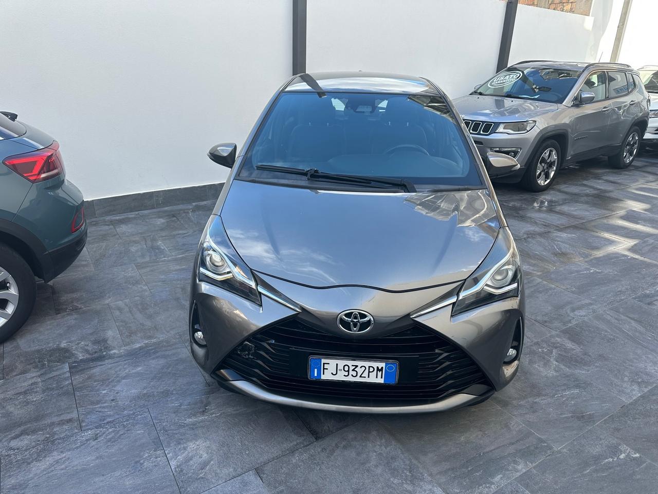 Toyota Yaris 1.0 5 porte Lounge