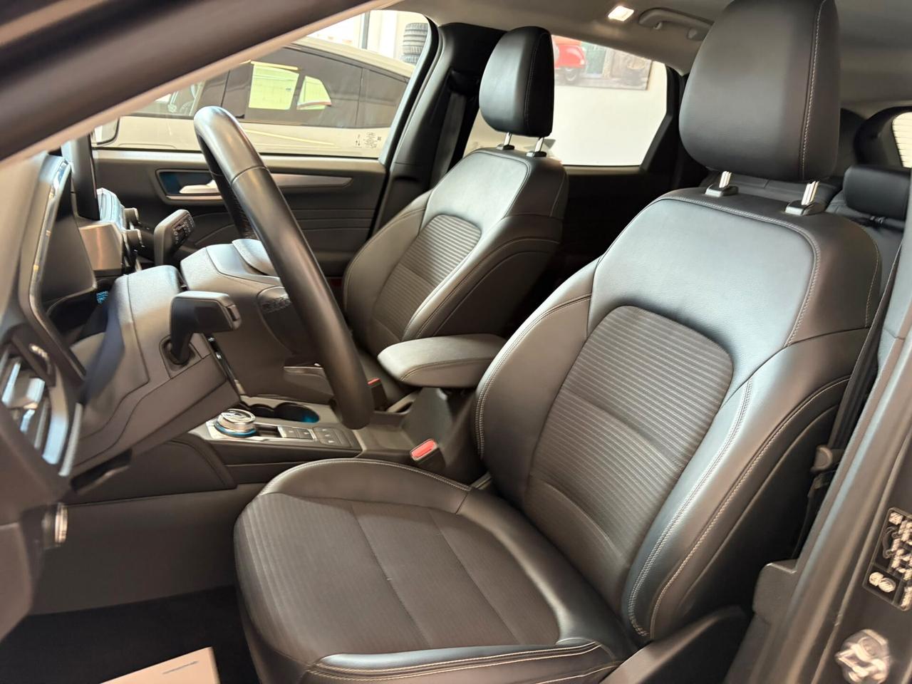 Ford Kuga 2.0 EcoBlue 120 CV aut. 2WD Titanium X