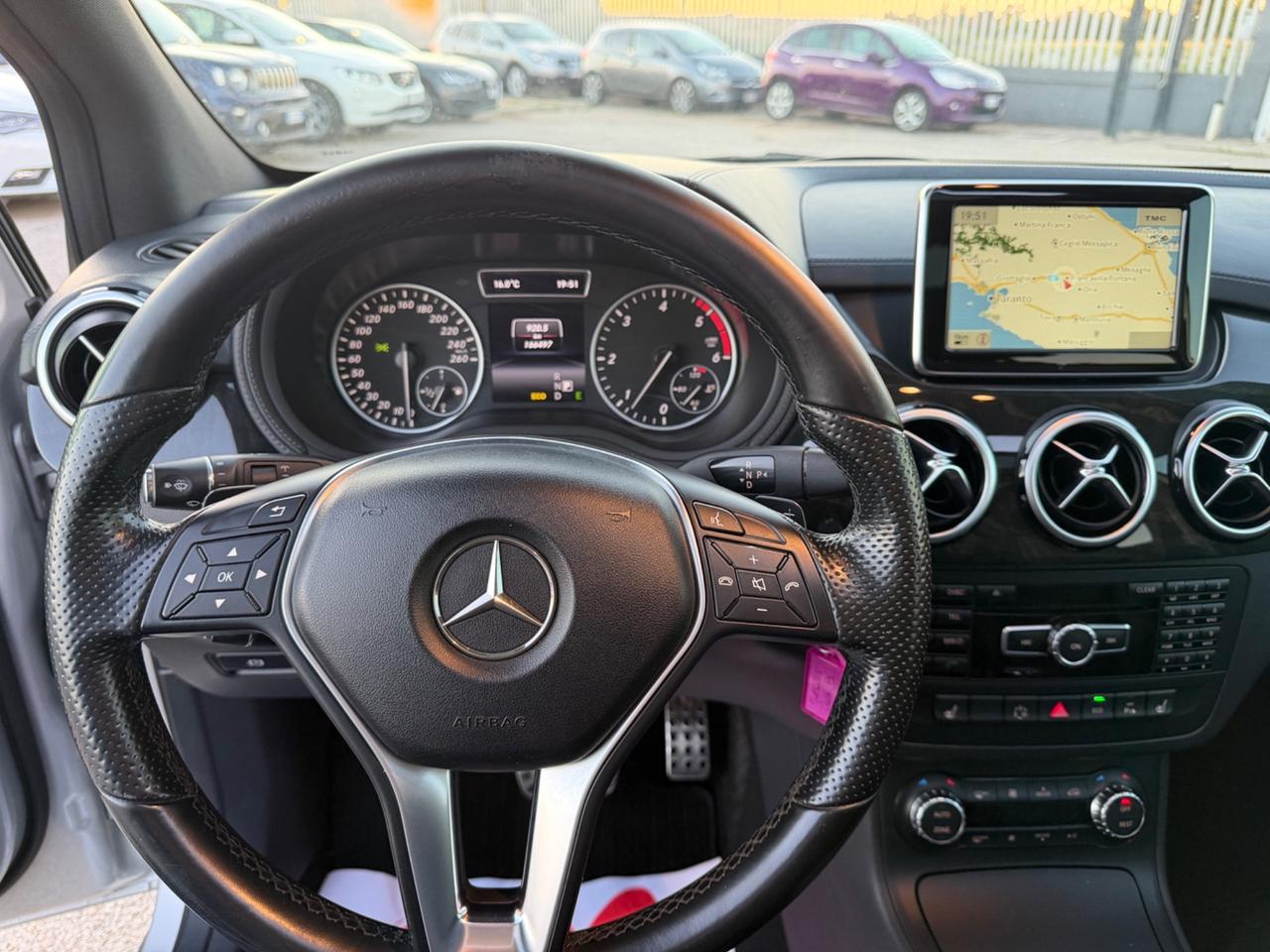 MERCEDES-BENZ B 220 CDI 170CV IPERFULL TETTO MY14