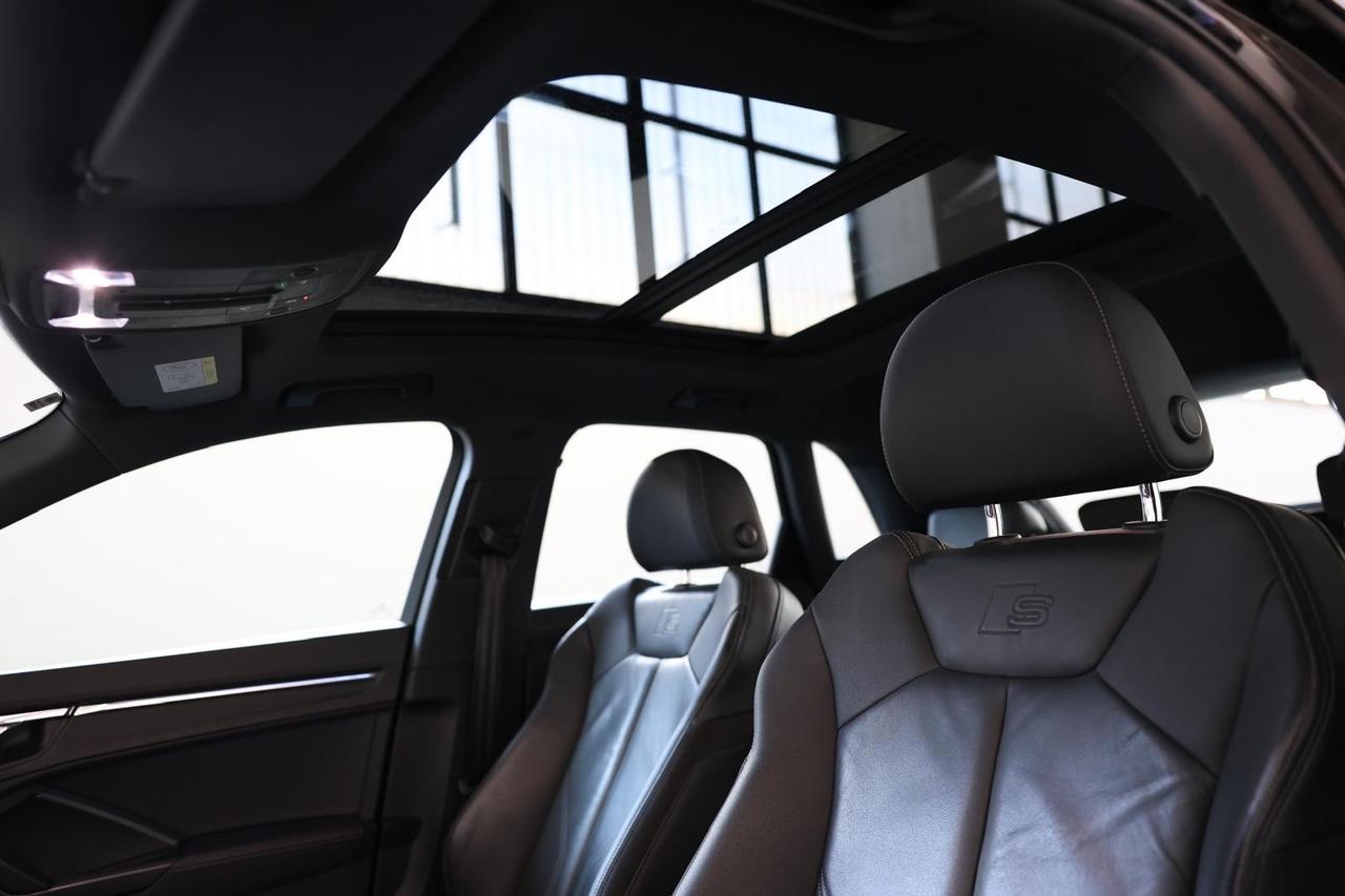 Audi Q3 2.0 TDI 150 CV S line Edition