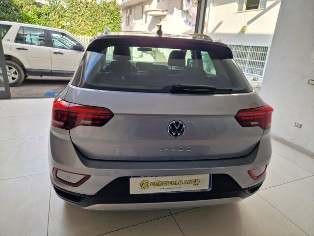 VOLKSWAGEN T-Roc 1.0 TSI Lifetua da ?229,00