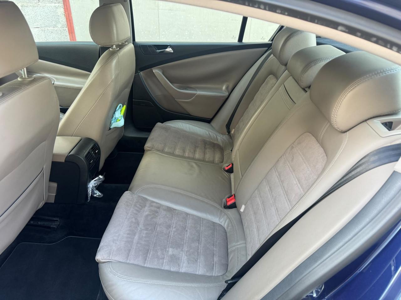 Volkswagen Passat 2.0 16V TDI Highline