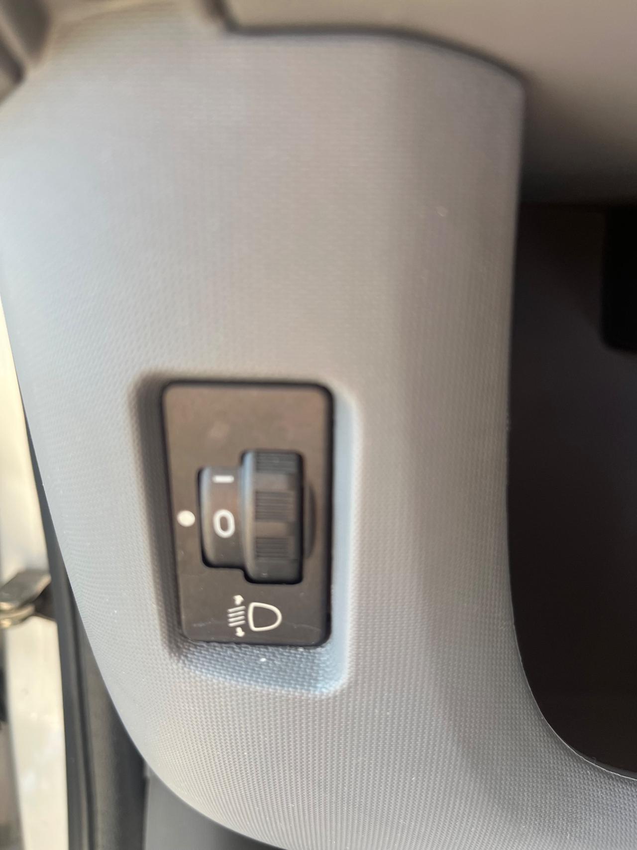 Peugeot 107 1.0 68CV 5p. Plaisir