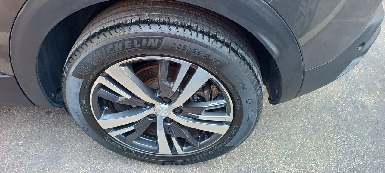 Peugeot 3008 BlueHDi 130 S&S Allure