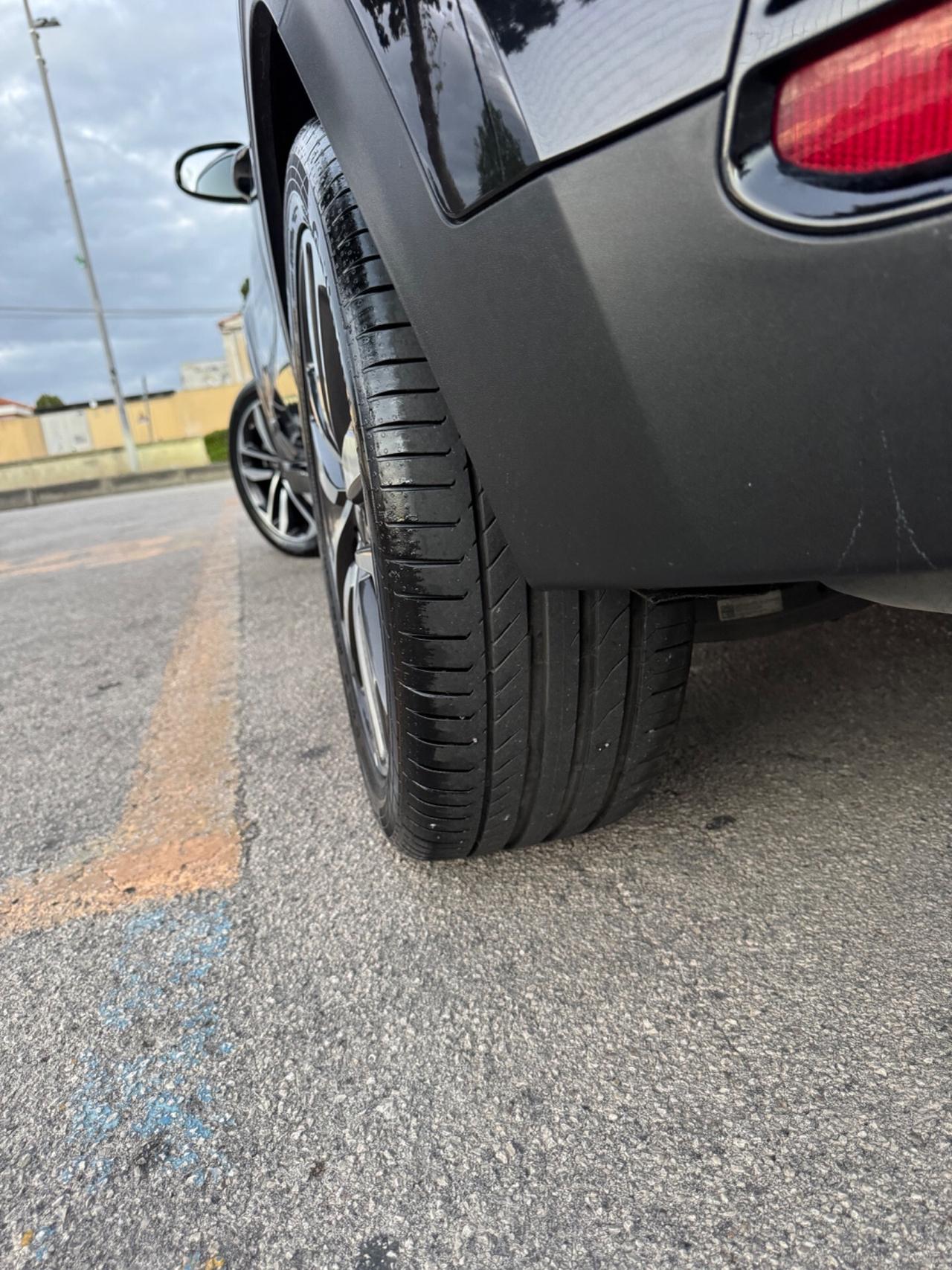 Kia Sportage 1.6 CRDI CAMBIO AUTOMATICO/4x4/FARI LED