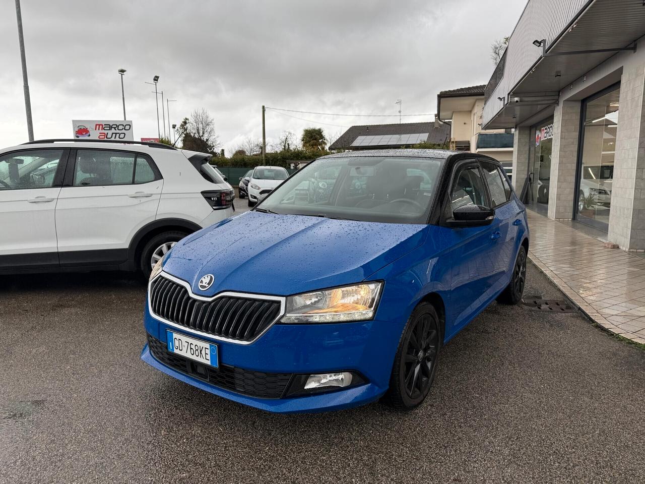 Skoda Fabia 1.0 benzina Neopatentati