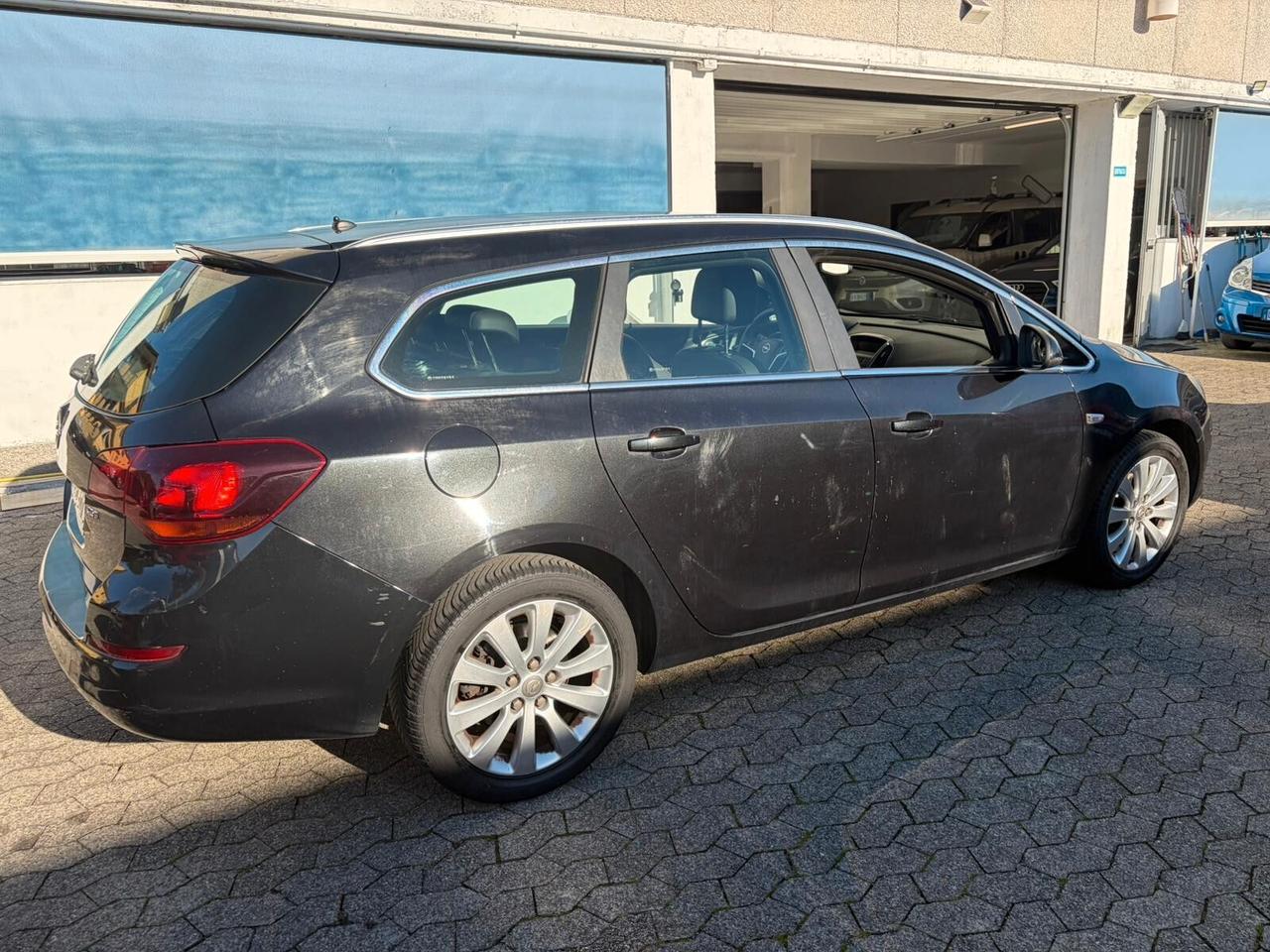 Opel Astra 1.7 CDTI 125CV Sports Tourer Cosmo*EURO5