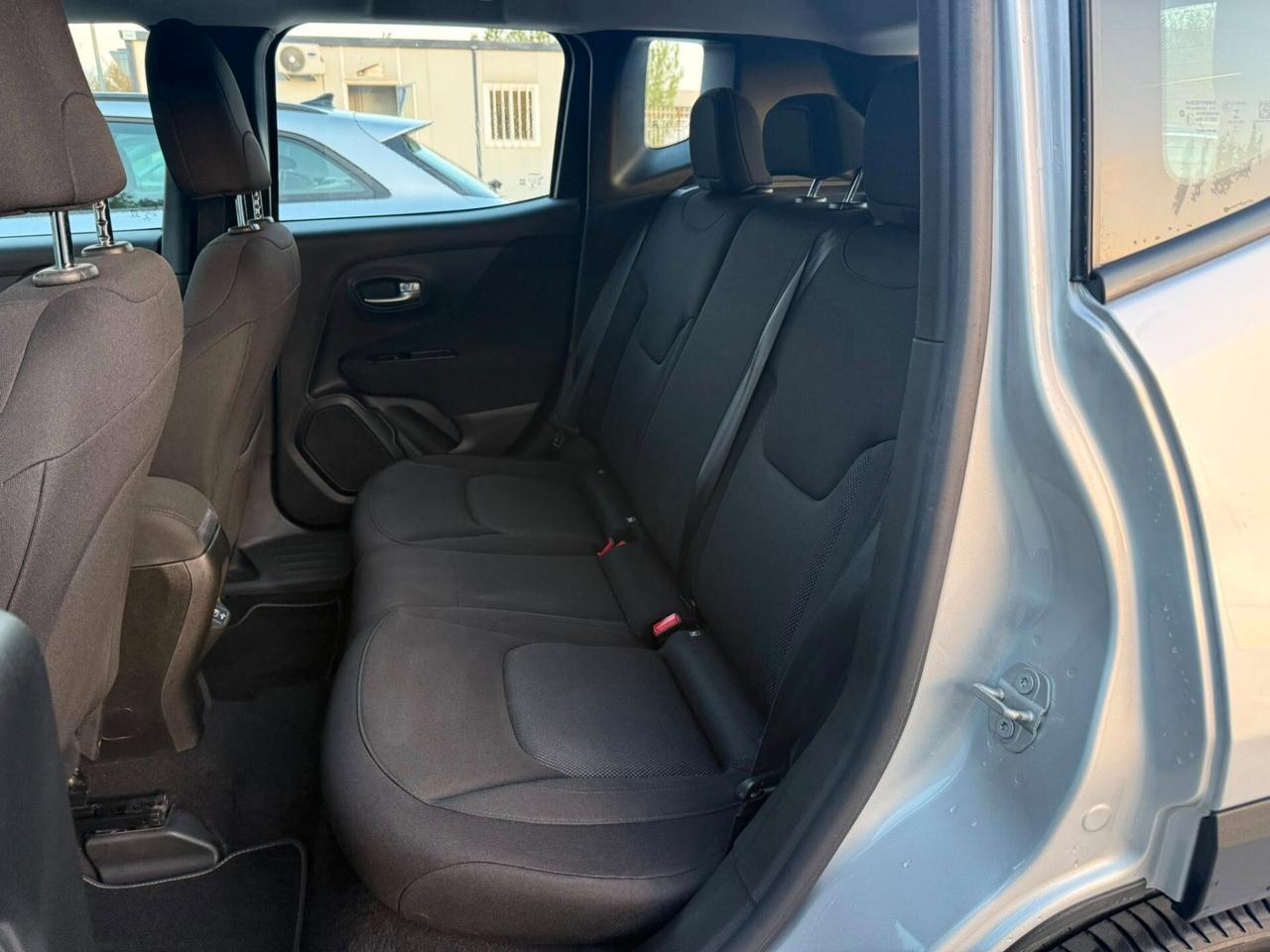 Jeep Renegade 1.6 Mjt 130 CV Longitude