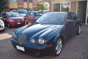 Jaguar S-Type (X202) 4.2 V8 32V cat R