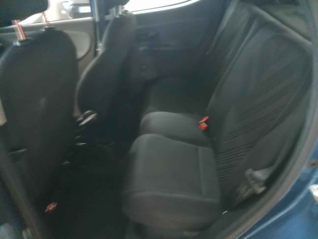 Lancia Ypsilon 1.0 FireFly 5 porte S&S Hybrid Gold