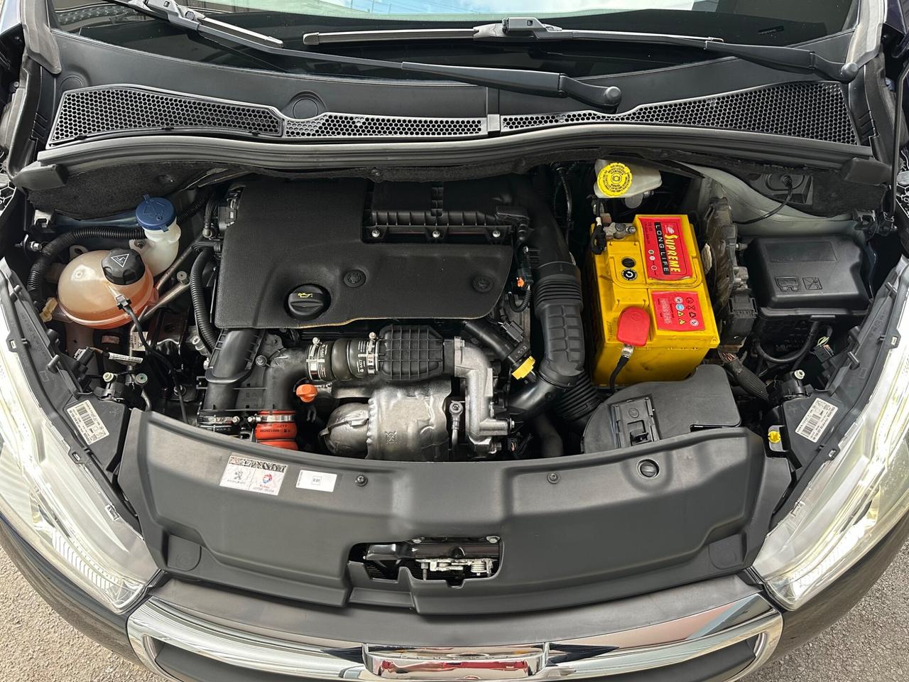 Peugeot 208 1.5 BlueHDi 75cv 5p. Allure