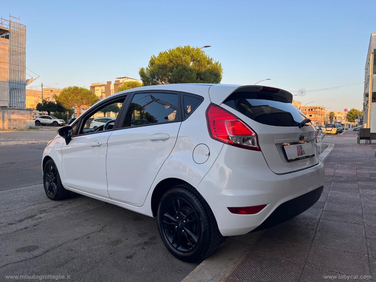 FORD Fiesta 1.5 TDCi 75 CV 5p. Titanium FULL