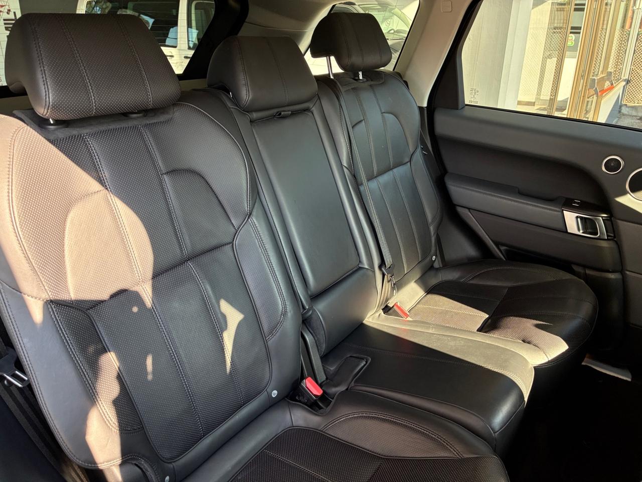 Land Rover Range Sport 3.0 TDV6 HSE Dynamic