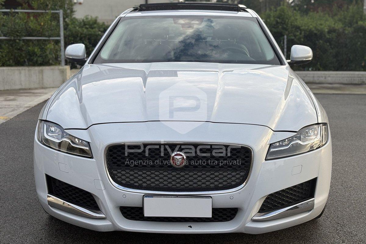 JAGUAR XF 3.0 D V6 300 CV aut. Prestige