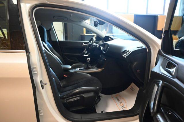 PEUGEOT 308 1.6E-HDI 116CV ACCESS S&S 5PT.NAVI CAM 18"LED FULL