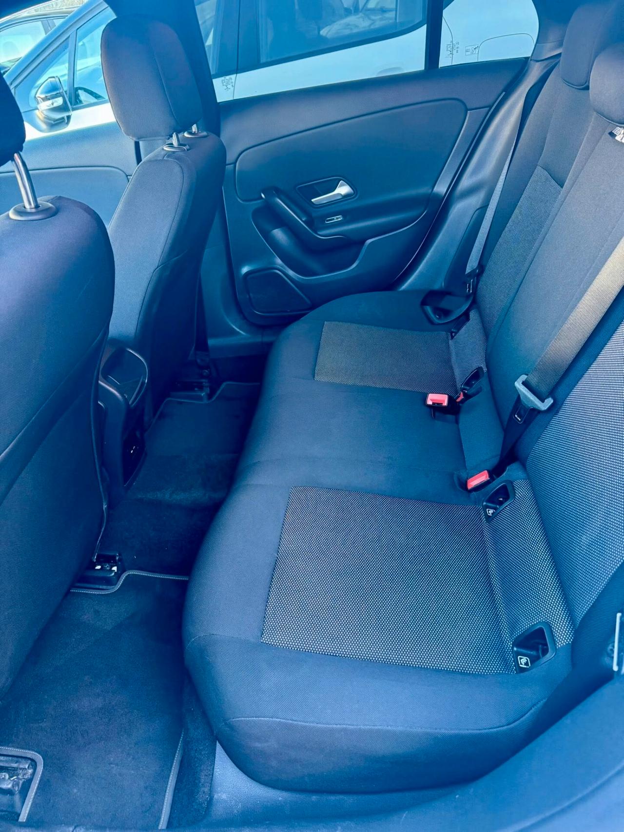 Mercedes-benz CLA 200 d Automatic Executive