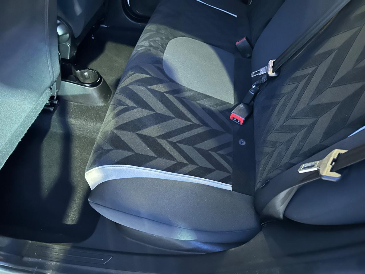 Lancia Ypsilon 1.3 MJT 16V 95 CV 5 porte S&S Silver