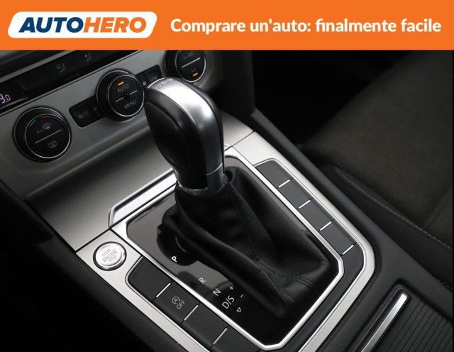 VOLKSWAGEN Passat Variant 2.0 TDI DSG Business BlueMotion Tech