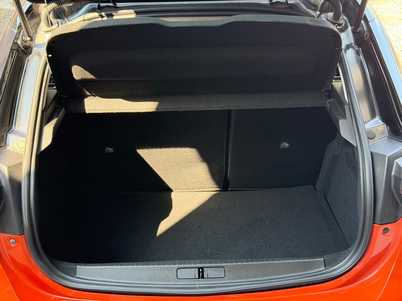 Opel Corsa 1.2 Blitz Edition