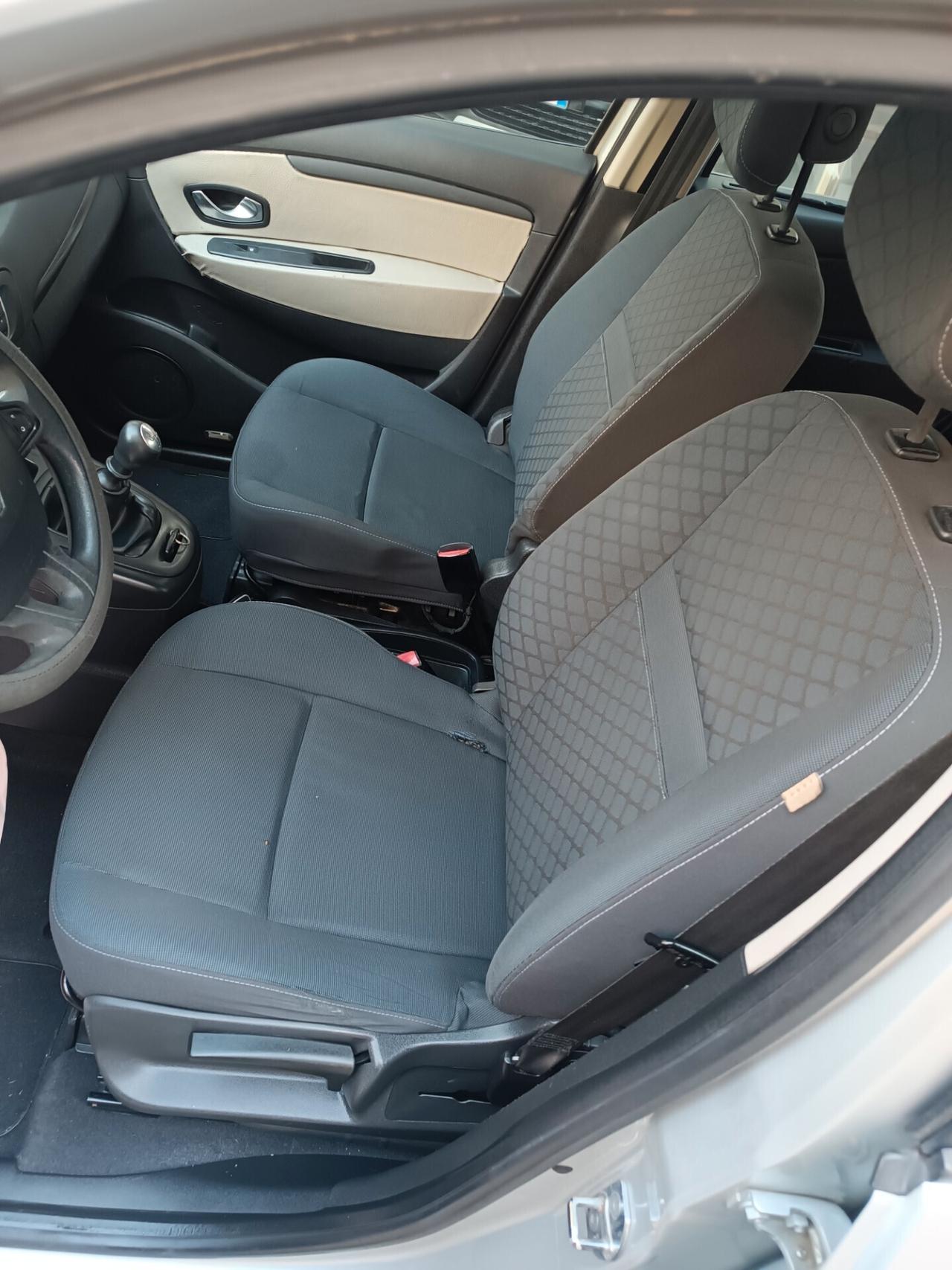 Renault Scenic Scénic X-Mod 1.6 GPL Dynamique