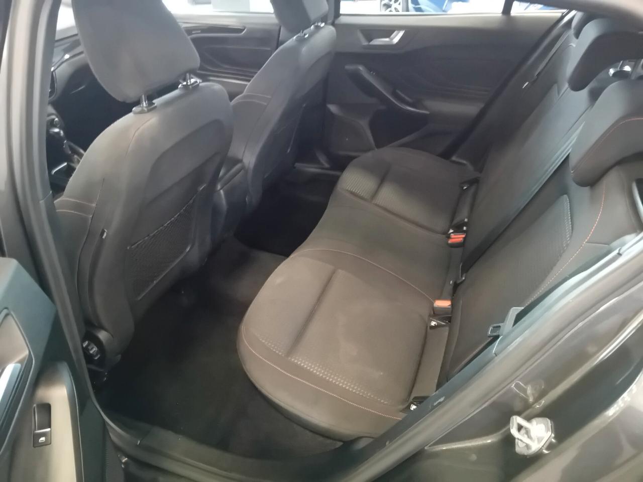 Ford Focus 1.0 EcoBoost Hybrid 125 CV SW ST-Line