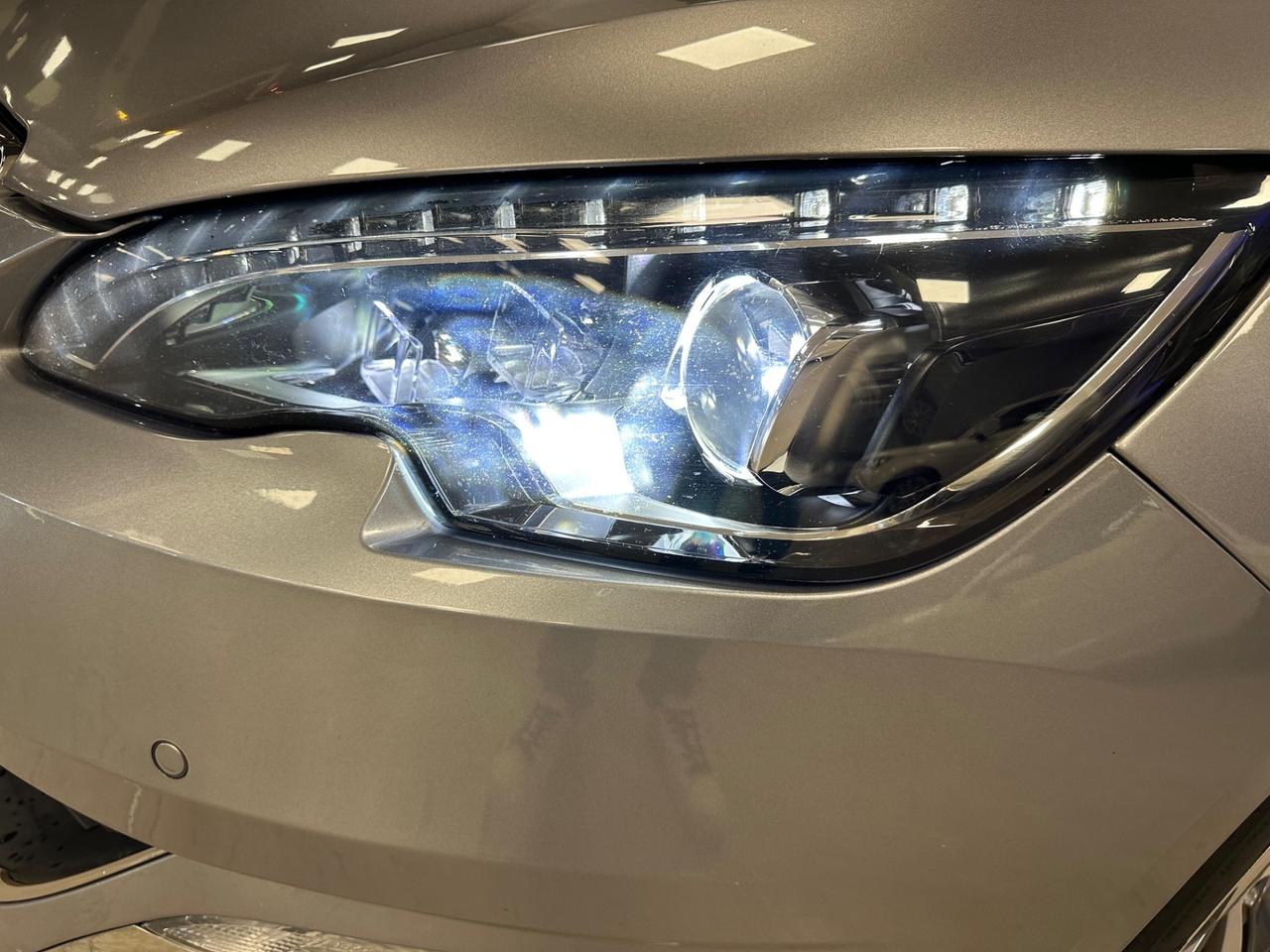 Peugeot 308 BlueHDi 120 S&S EAT6 SW Allure