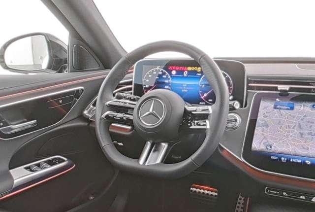 Mercedes-Benz E 220 D T AMG PREMIUM SPORT WIDESCREEN NIGHT PACK KAMERA