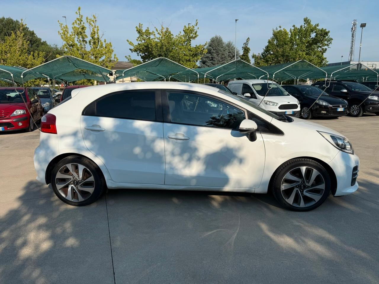 Kia Rio 1.4 CRDi 5p. Cool diesel euro 6