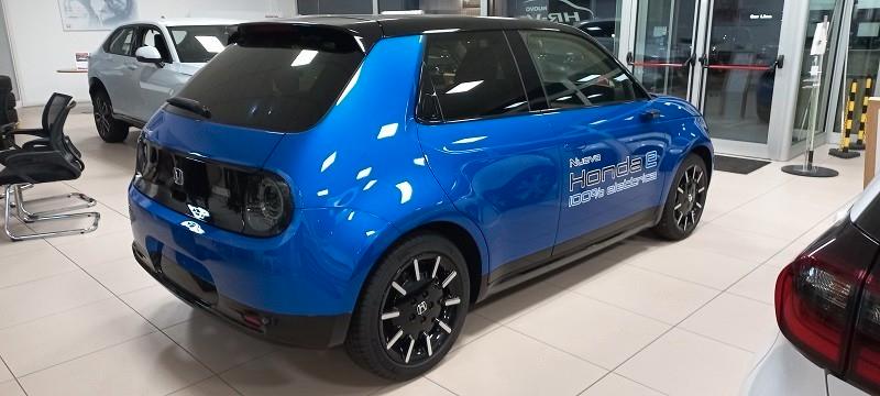 HONDA E ADVANCE 17