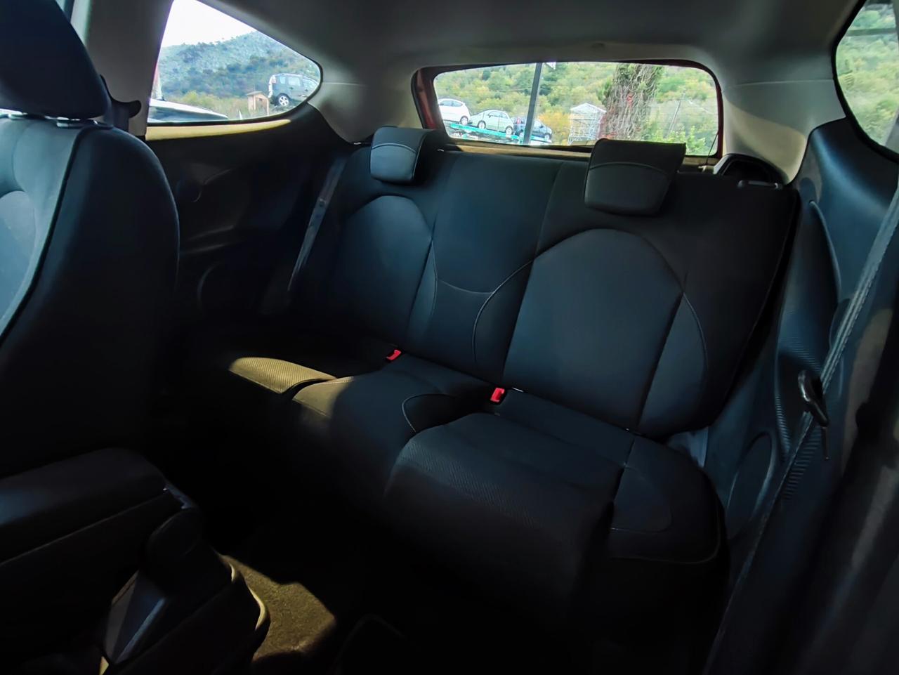 Alfa Romeo MiTo 1.3 JTDm-2 95 CV S&S Distinctive Sport Pack