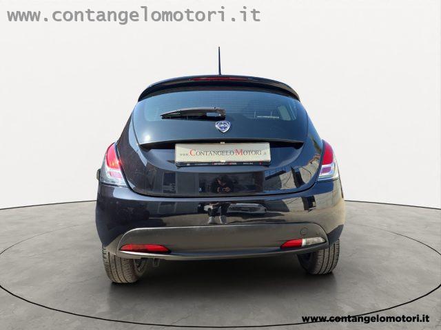 LANCIA Ypsilon 1.0 FireFly 5 porte S&S Hybrid Gold