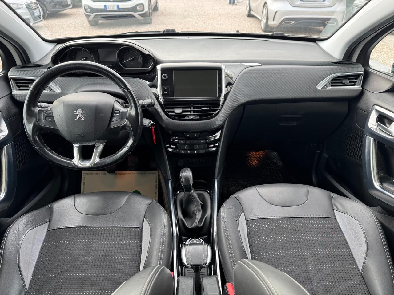 Peugeot 2008 1.6 e-HDi 92 CV Allure Tetto pan