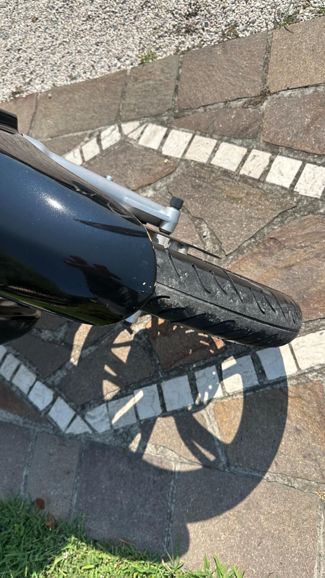 Peugeot Tweet 50 Parabrezza e bauletto
