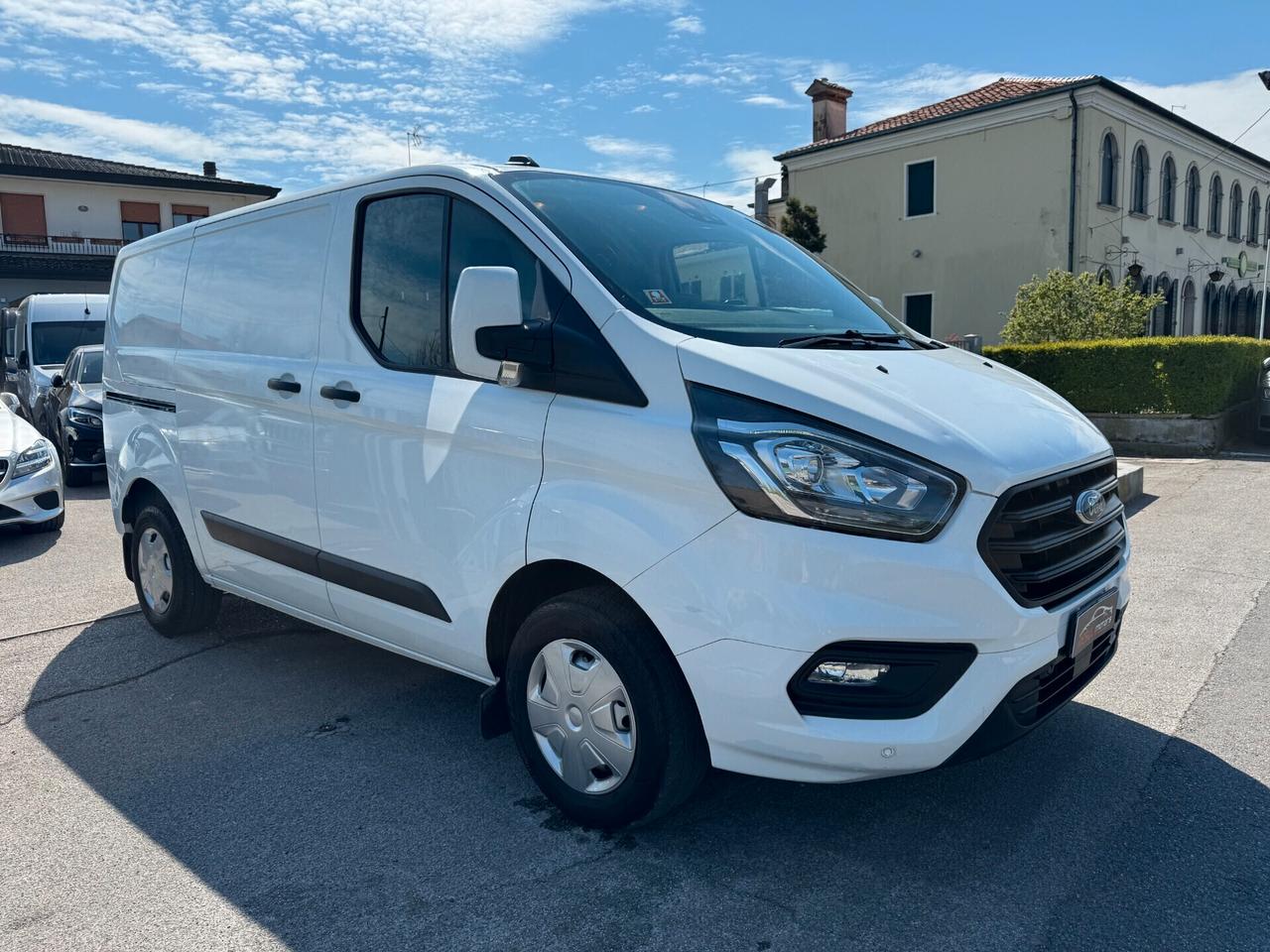 Ford Transit Custom 300 2.0 EcoBlue 130 PC Furgone Titanium
