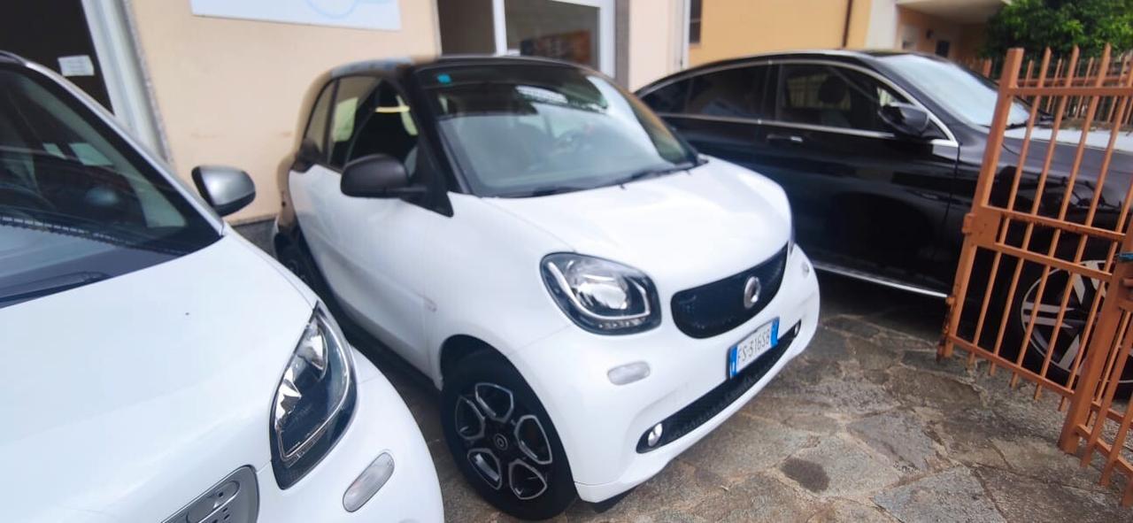 Smart ForTwo 70 1.0 twinamic BRABUS Style