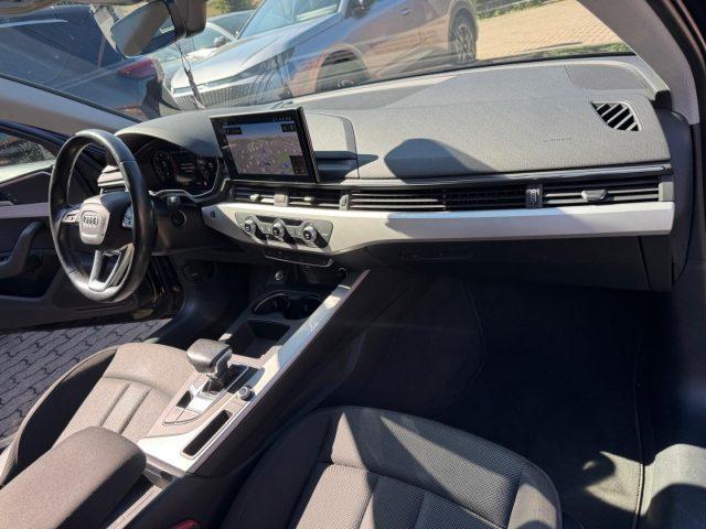 AUDI A4 Avant 40 TDI S tronic BUSINESS ADVANCED