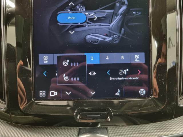 VOLVO XC60 T6 Recharge Plug-in Hybrid AWD automatico Plus Dar