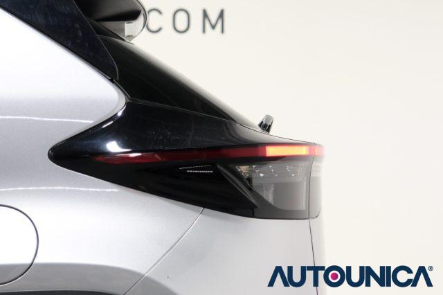 TOYOTA Yaris Cross 1.5 HYBRID 5PORTE E-CVT AWD-I 4x4 TREND FULL LED