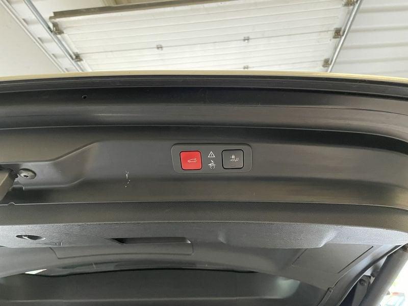 Peugeot 5008 5008 BlueHDi 130 S&S EAT8 GT Line