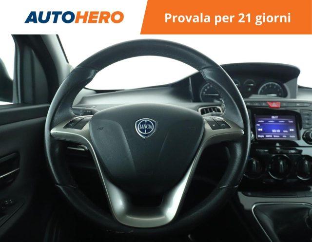 LANCIA Ypsilon 1.2 69 CV 5 porte Gold