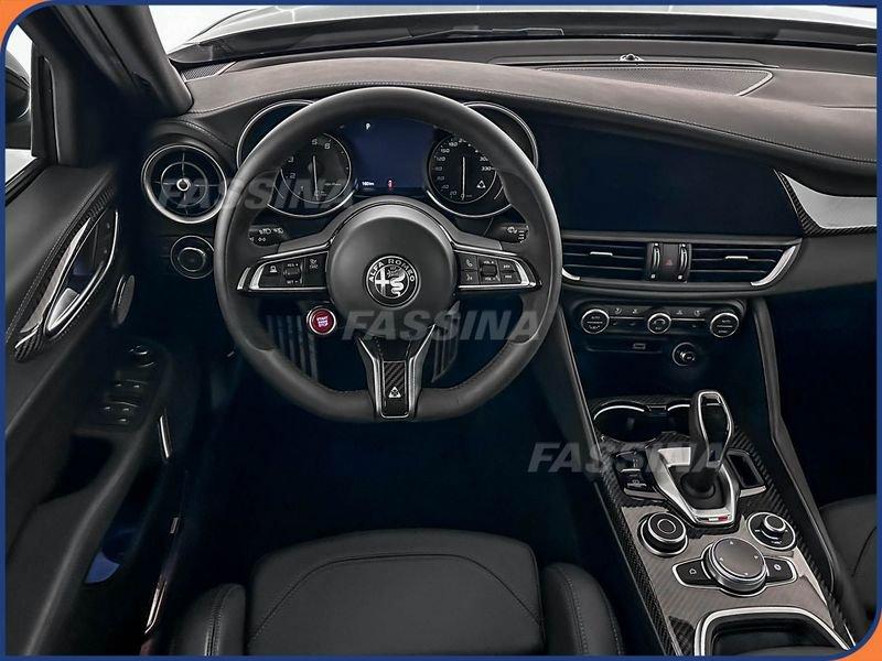 Alfa Romeo Giulia Giulia 2.9 V6 Bi-Turbo AT8 Quadrifoglio 510cv