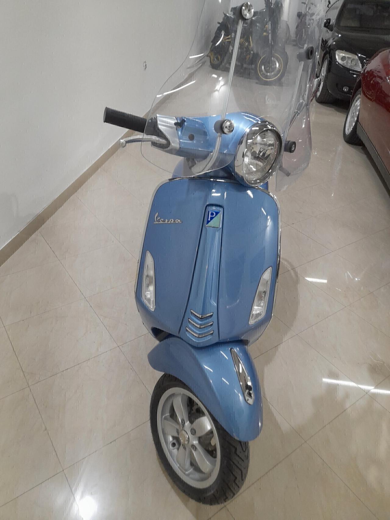 VESPA 50cc PRIMAVERA GARANTITA
